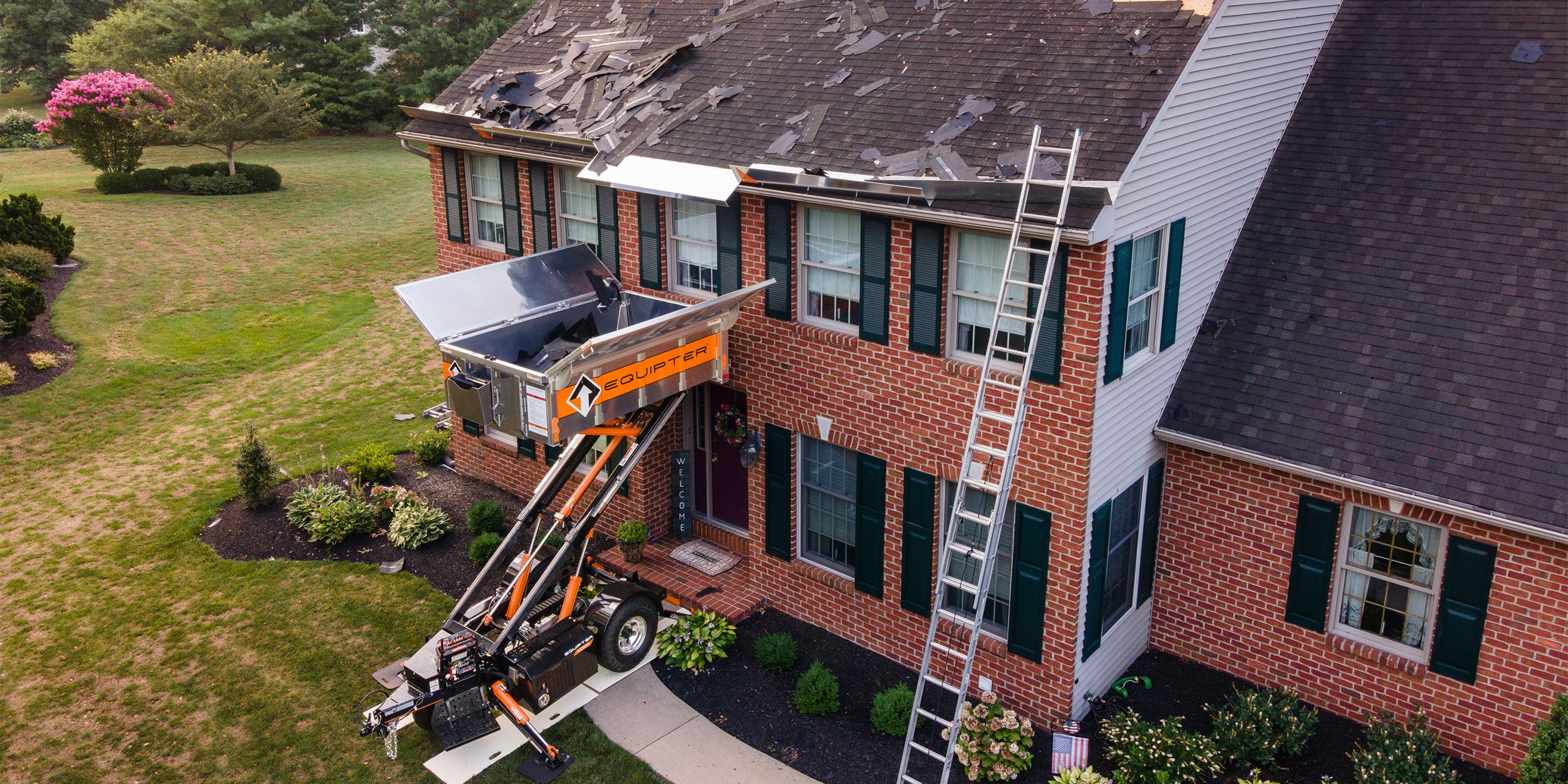 Equipter 4000 on a Roofing Work Site